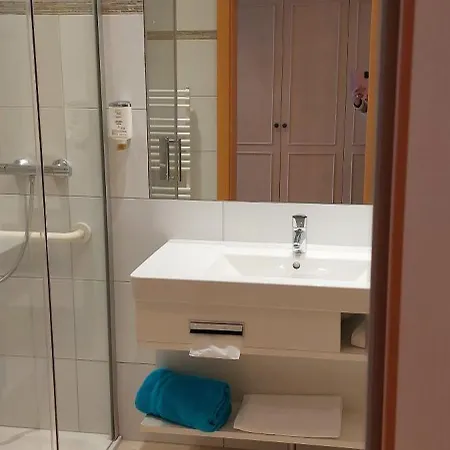 מלון Optimamed Gesundheitsresort Weissenbach 4*