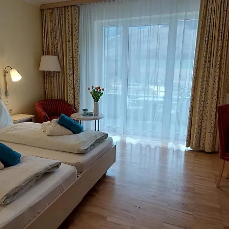 Optimamed Gesundheitsresort Weissenbach 4*
