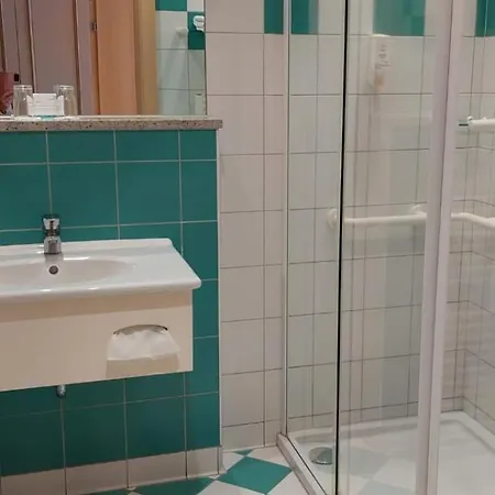 מלון Optimamed Gesundheitsresort Weissenbach 4*
